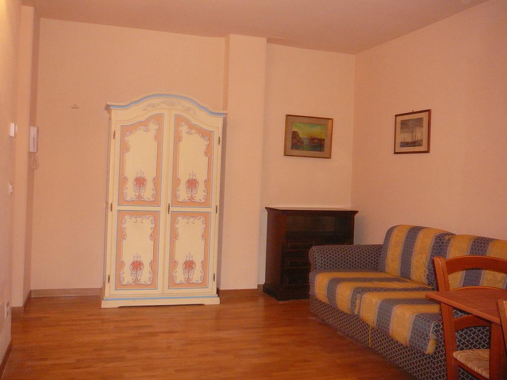 Il Cervo Bianco Aparthotel Abetone Δωμάτιο φωτογραφία