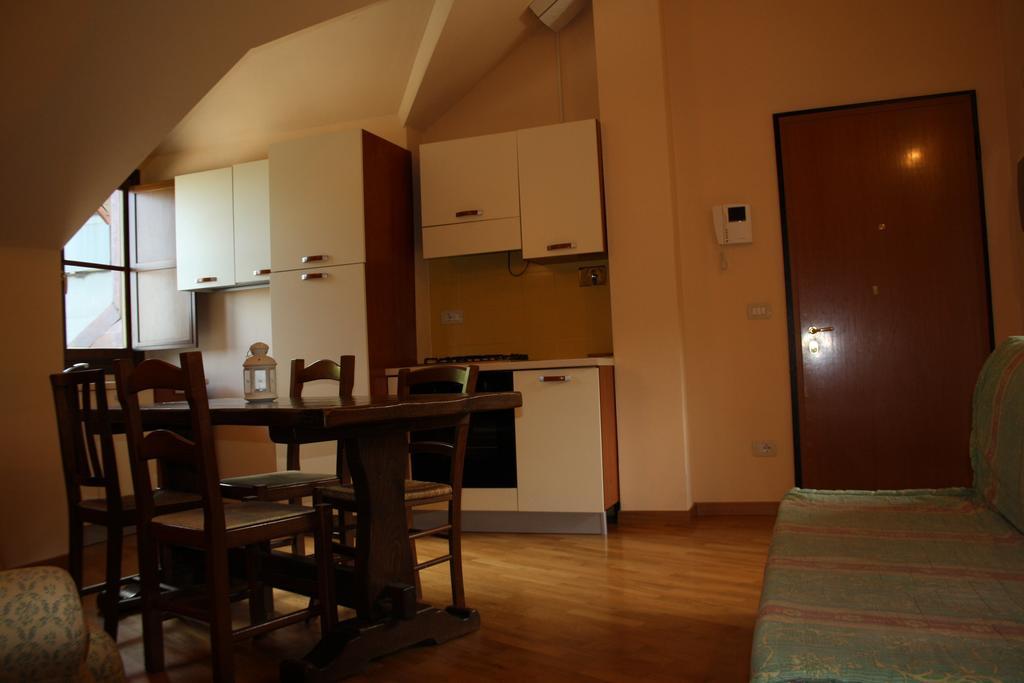 Il Cervo Bianco Aparthotel Abetone Δωμάτιο φωτογραφία